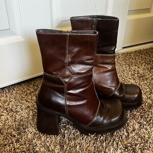 90s vintage LEI boots. Size 8.